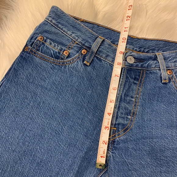 Levi’s 501 Medium Wash Blue Denim Jeans 25 - Picture 11 of 15